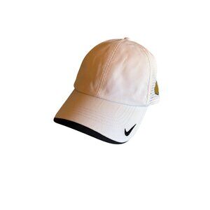 Nike Dri-Fit White Adjustable Club Cap M/L